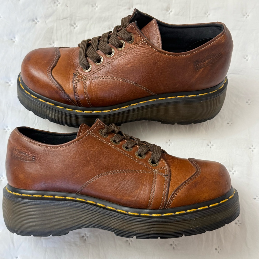 Dr. Martens Brown Leather Women’s oxfords
